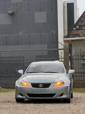Lexus IS 2008 Blue