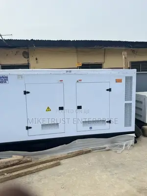 Perkins 500kva Powerful Soundproof Generator