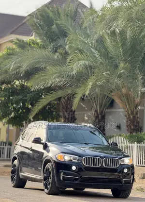 BMW X5 xDrive35i 4dr SUV AWD (3.0L 6cyl Turbo 8A) 2014 Black