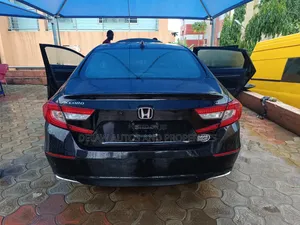 Honda Accord 2019 Black