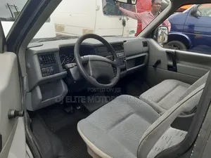 Volkswagen Transporter 2003 Grey