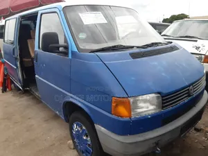 Volkswagen Transporter 2004 Blue