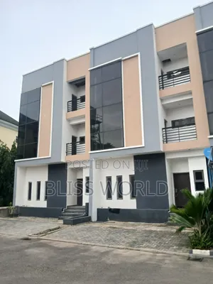 Furnished 4bdrm Townhouse/Terrace in Katampe Extension for sale