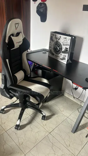 A Set of Furgle Gaming Chair and Game Table