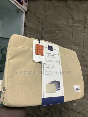 Wiwu Laptop Bag 13-Inch to 14-Inches.