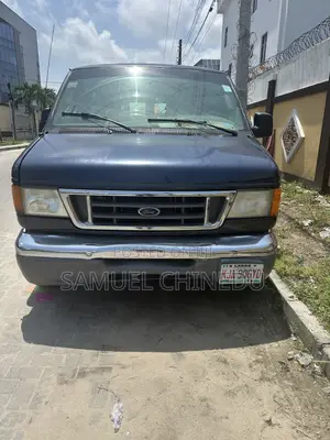 Ford E250 2006 Blue