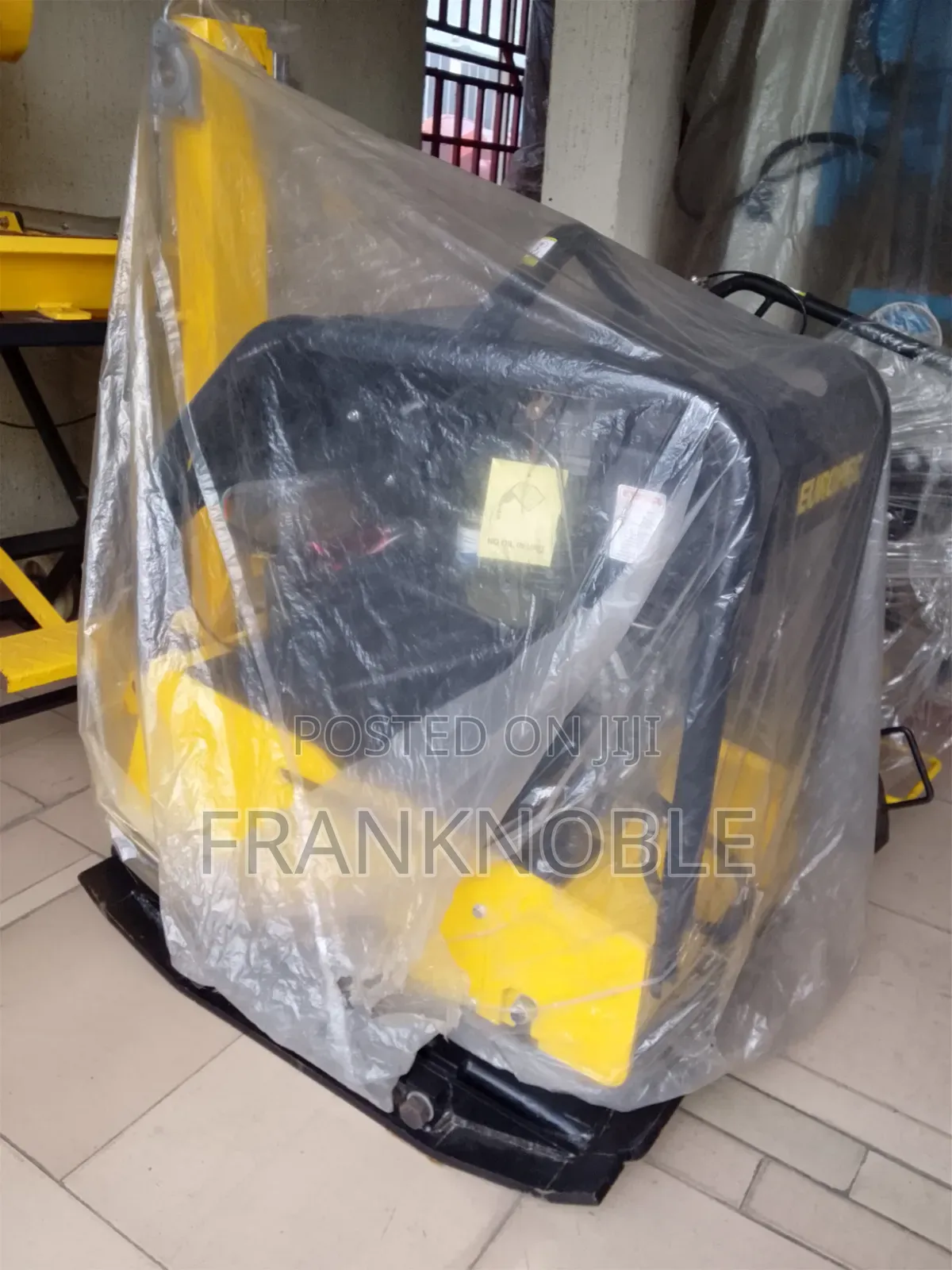 Reversible Plate Compactor Machine