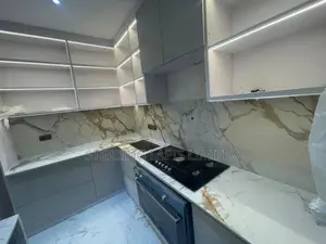 White Quartz Carara