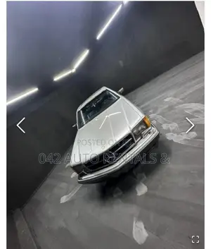 Vintage Mercedes Benz Sec for Hire