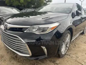 Toyota Avalon Limited FWD Sedan (3.6L 6cyl 6A) 2016 Black