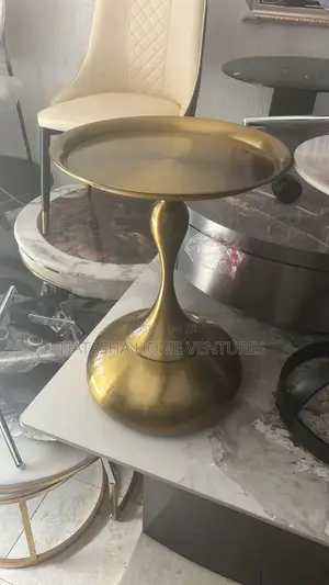 Gold Tulip-Style Round Side/End Table