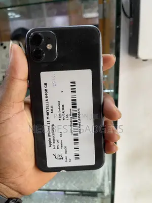 Apple iPhone 11 64 GB Black