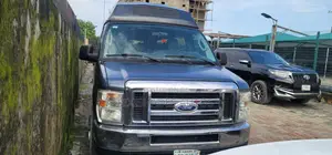 Ford E350 2014 Blue