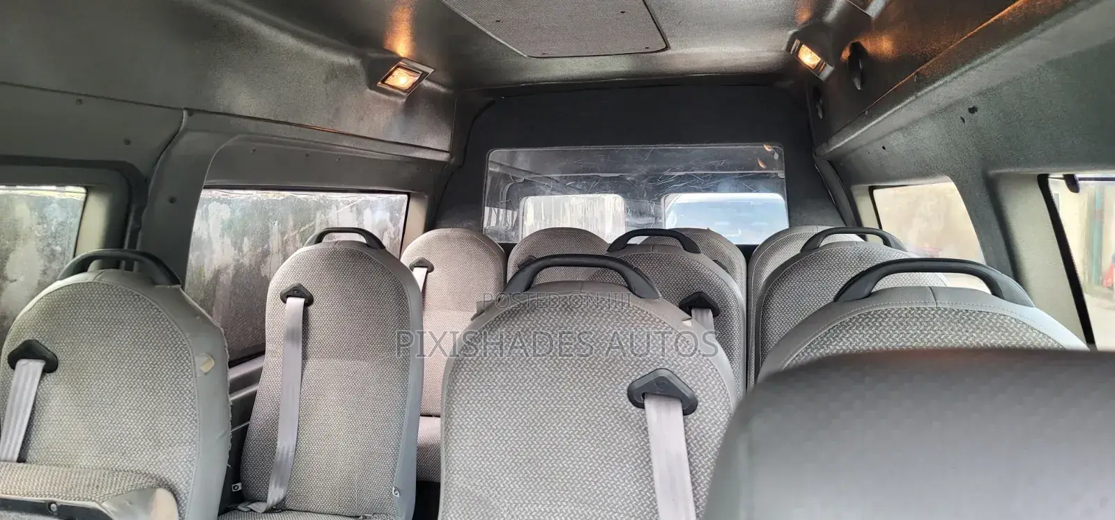 Ford E350 2014 Blue
