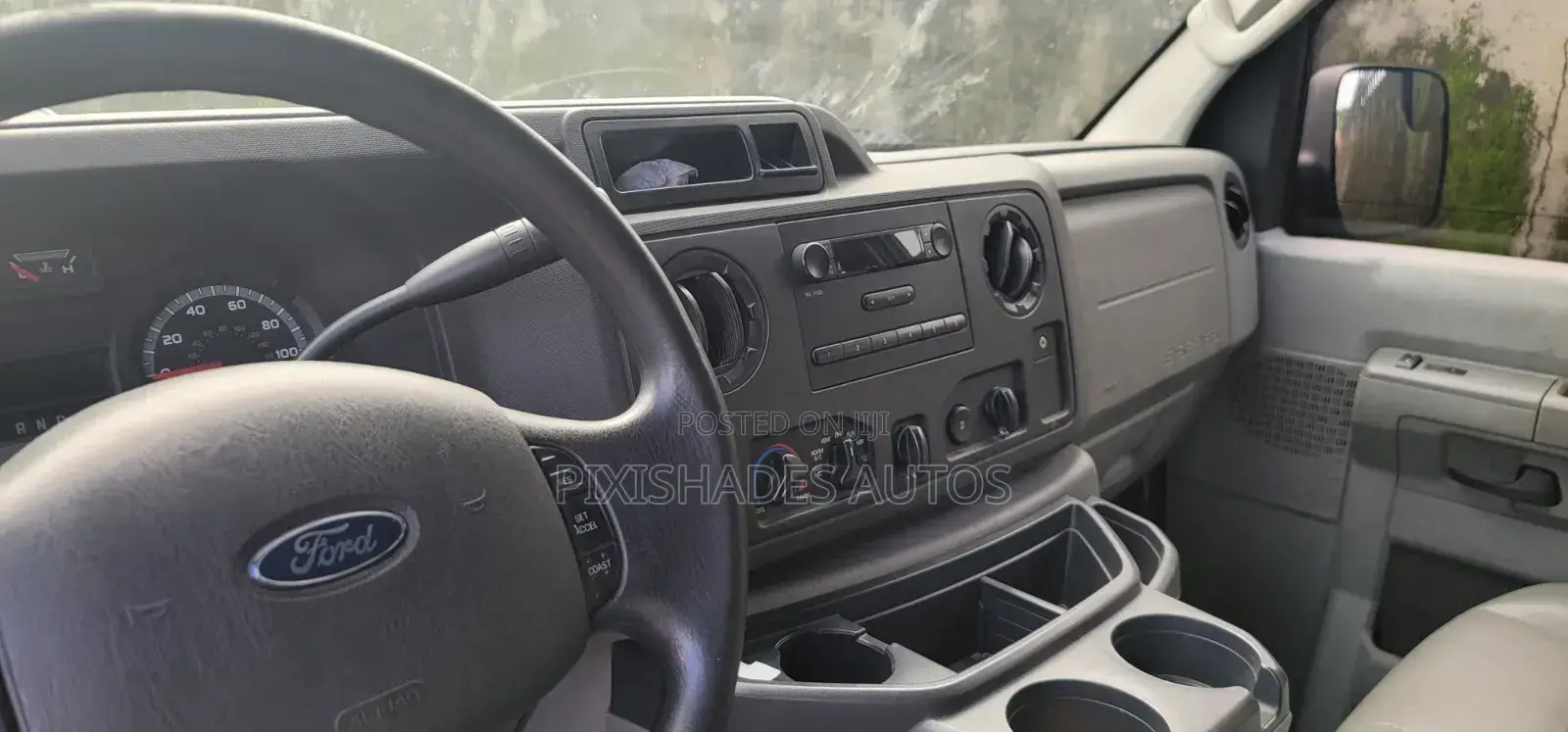 Ford E350 2014 Blue