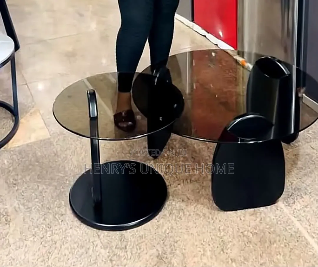 Simple Round Table