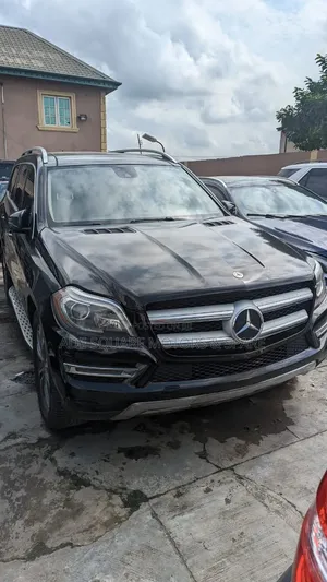 Mercedes-Benz GL-Class GL450 4MATIC 4dr SUV AWD (4.7L 8cyl Turbo 7A)