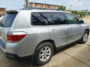 Toyota Highlander 2012 Silver