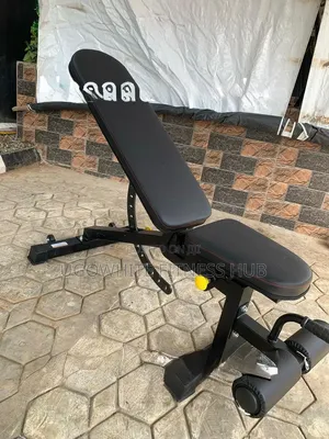 Commercial Weight Bench