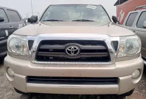 Toyota Tacoma 2009 Gold