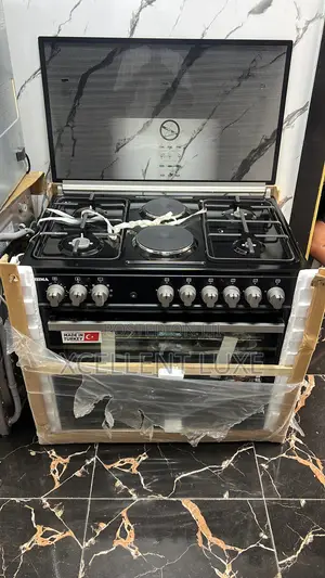 Free Standing Gas and Electric Cooker With Oven