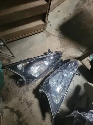 Replacement Headlight for Mitsubishi Grandis 2005 Model