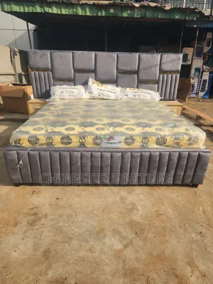 Executive 6by7 Bed With Wooden Side