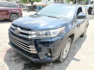 Toyota Highlander 2014 Blue