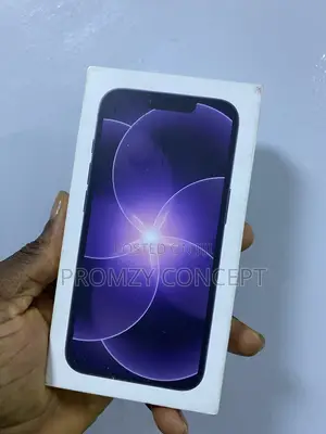 New Apple iPhone 17e 512 GB Black