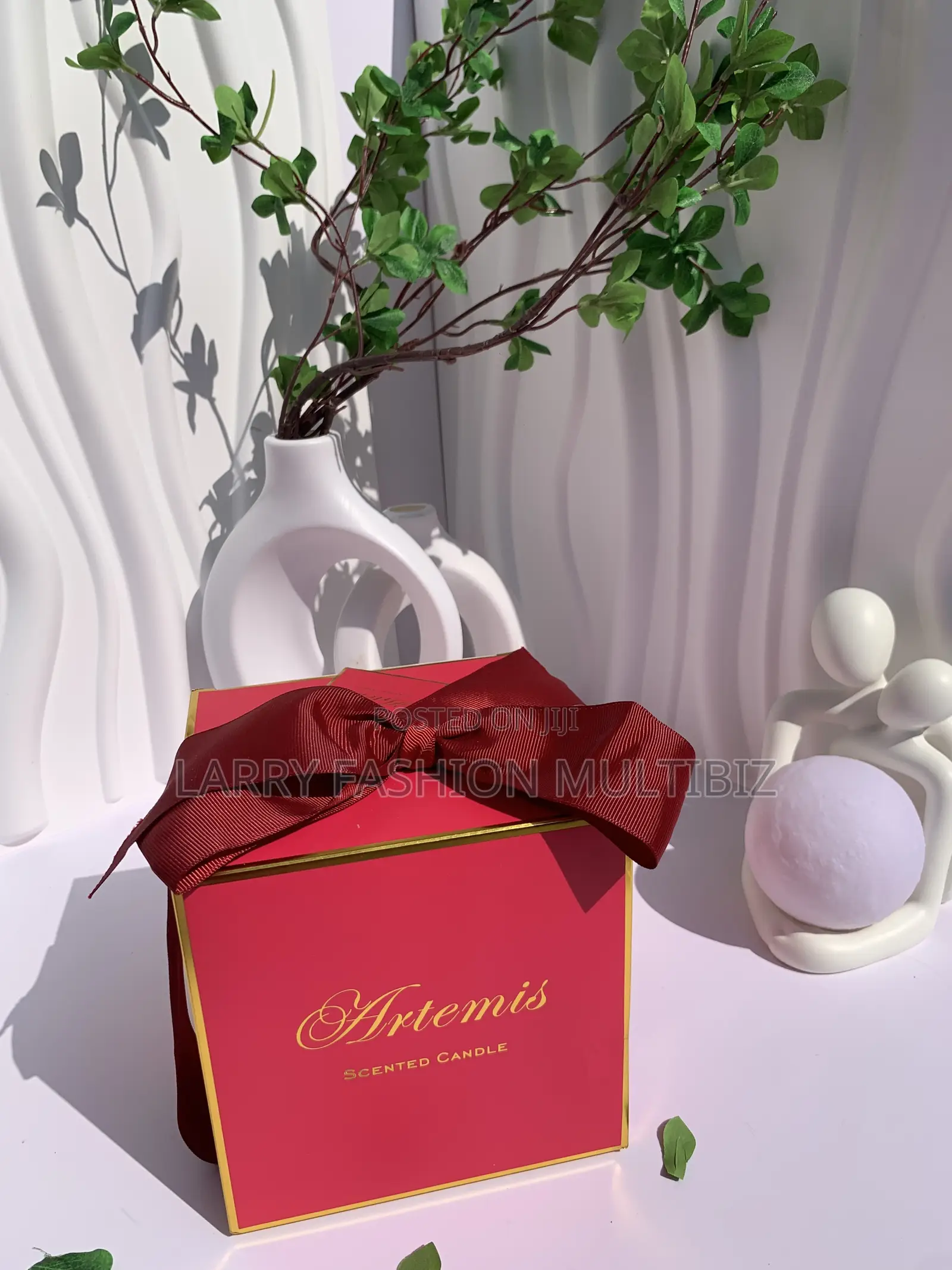 Artemis Scented Candle
