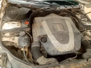 Mercedes-Benz C300 2009 White