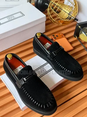 Authentic Men's Black Shoes Oso 8h