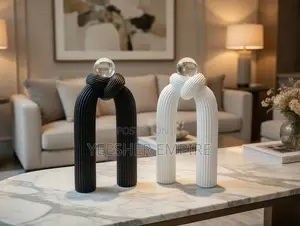 Decor Figurines