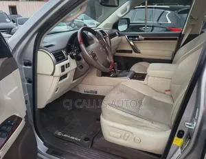 Lexus GX 2013 Silver