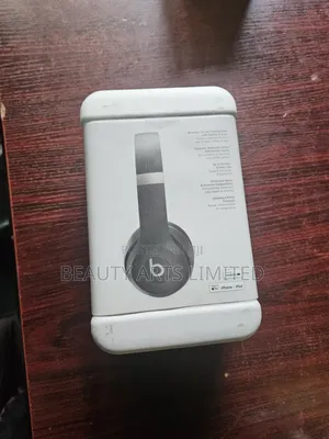 Beats Solo 4