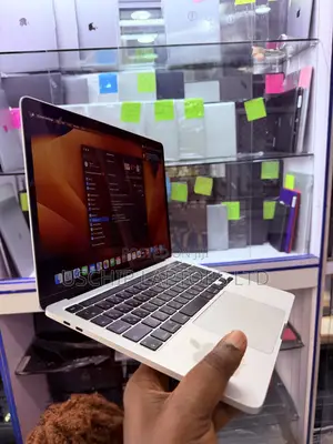 Laptop Apple MacBook Pro 2020 8GB Intel Core i5 SSD 256GB
