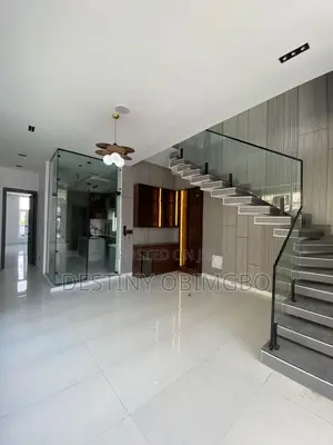 A Tastefully Built 2 Bedroom Apartment