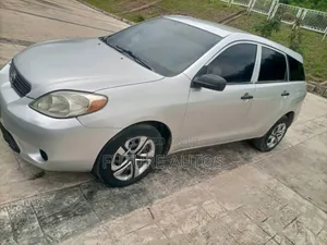 Toyota Matrix 2006 Silver