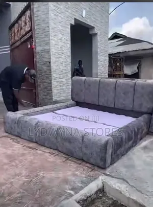 Unique Relaxable Quality 6by6 Bubble Bedframe