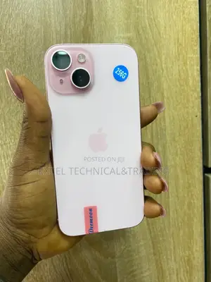 Apple iPhone 15 256 GB Pink