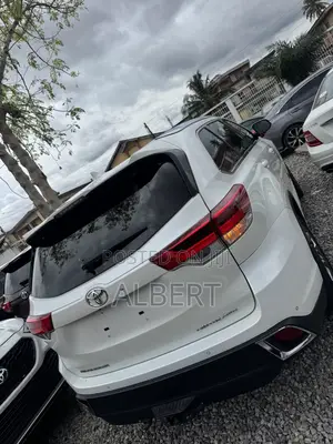 Toyota Highlander 2019 White