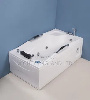 White Acrylic Jacuzzi Bathtub