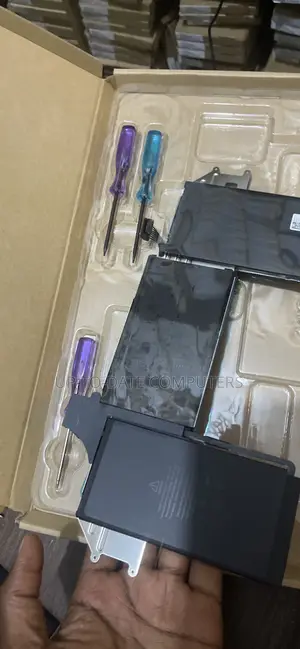A2389 Macbook Battery Apple