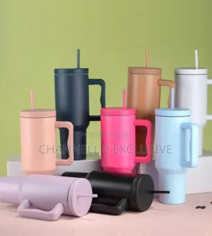 Brand New Oz Straw Tumbler With Handle Vacuum Insulated Mug