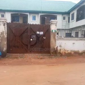 1bdrm Block of Flats in Oshimili South for sale