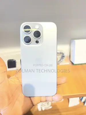 Apple iPhone 15 Pro 128 GB Silver