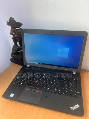 Laptop Lenovo 8GB Intel Core i5 SSD 250GB