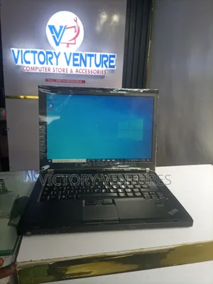 Laptop Lenovo ThinkPad R400 4GB Intel Core 2 Duo HDD 250GB