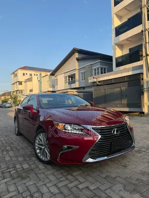 Lexus ES 350 FWD 2018 Red