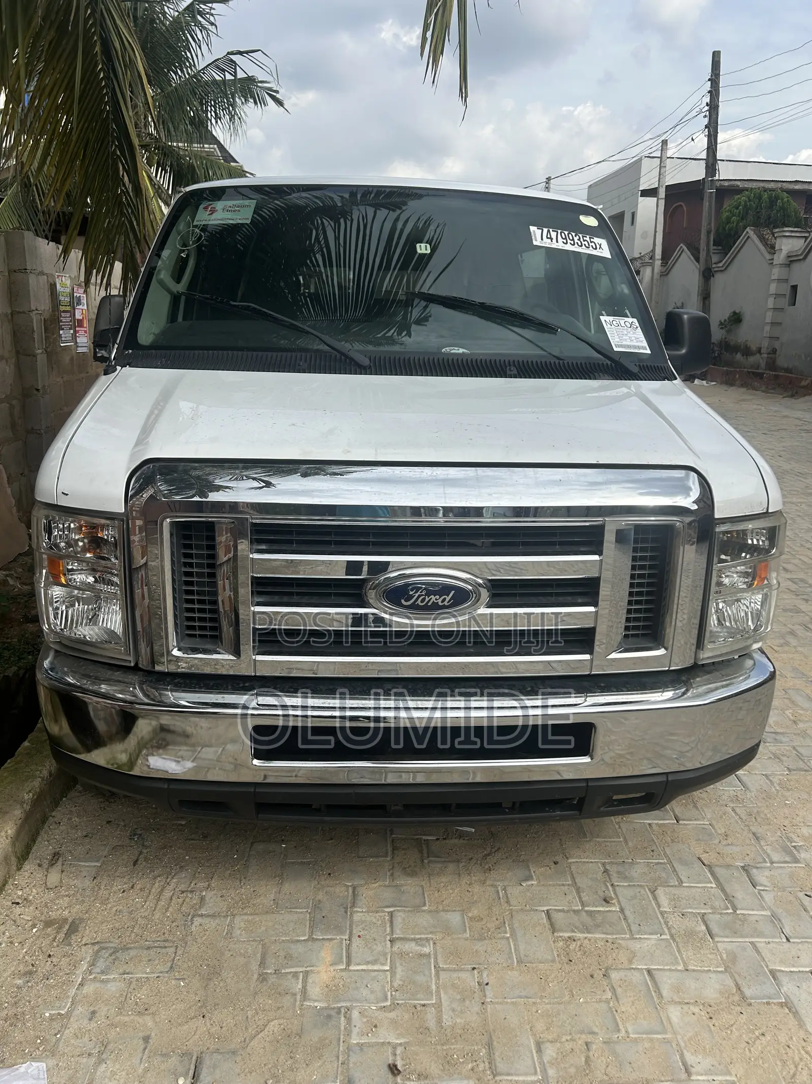 Ford E350 2013 White